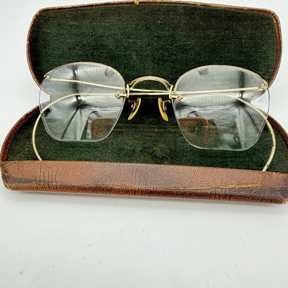 Antique Vtg Eyeglasses 1/10 12K Gold Filled‎ Bausch & Lomb Leather Case